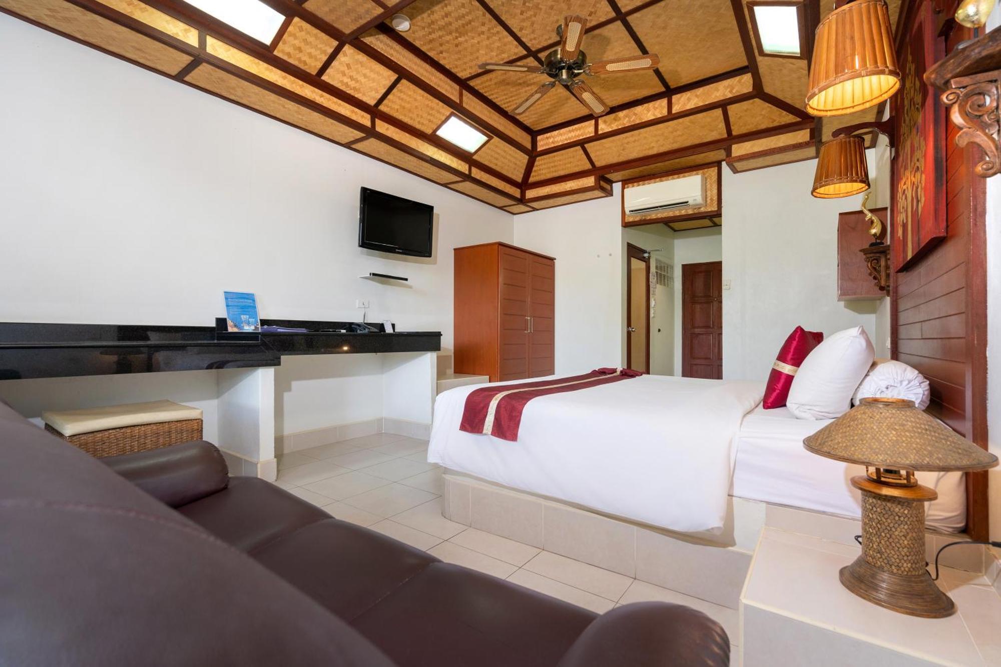 Friendship Beach Resort & Atmanjai Wellness Centre Rawai Eksteriør bilde