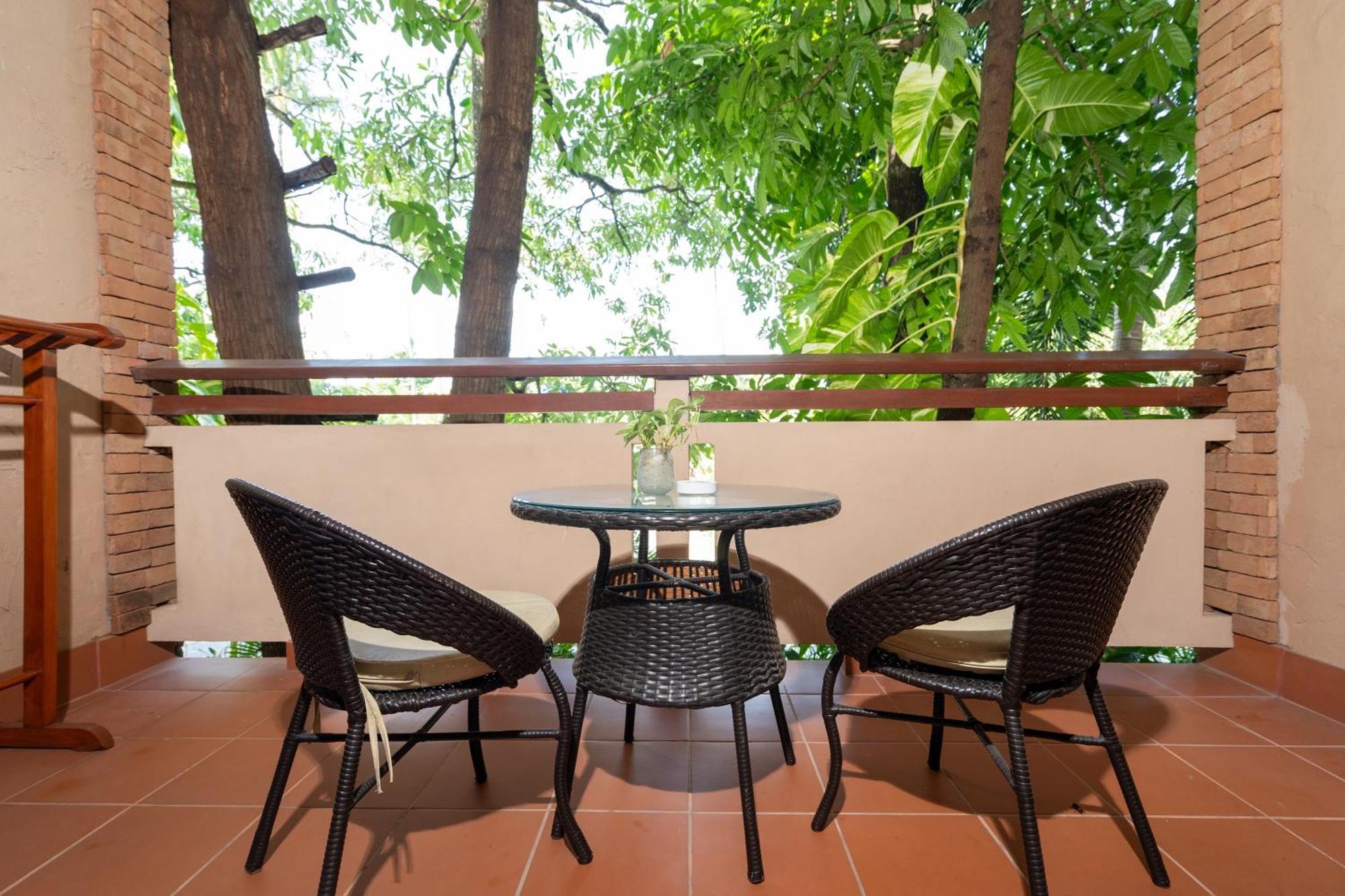 Friendship Beach Resort & Atmanjai Wellness Centre Rawai Eksteriør bilde