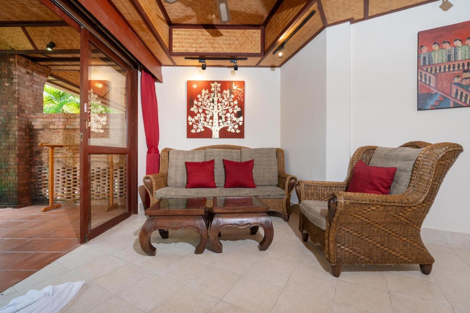 Friendship Beach Resort & Atmanjai Wellness Centre Rawai Rom bilde