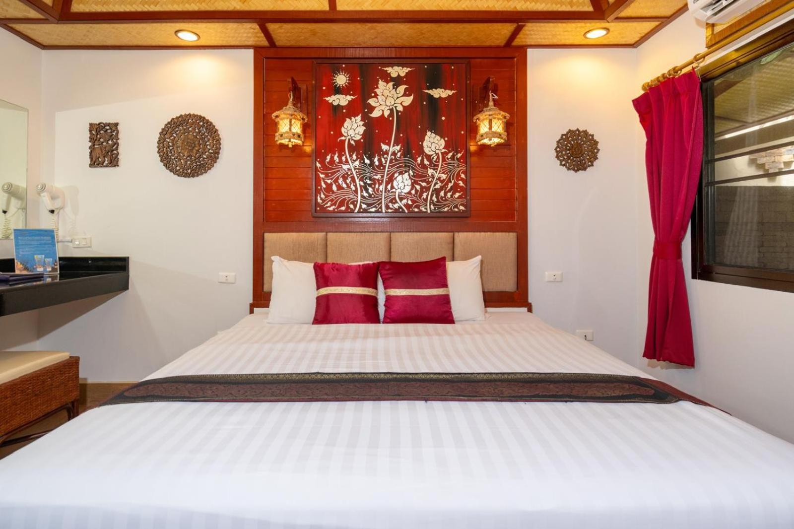 Friendship Beach Resort & Atmanjai Wellness Centre Rawai Rom bilde