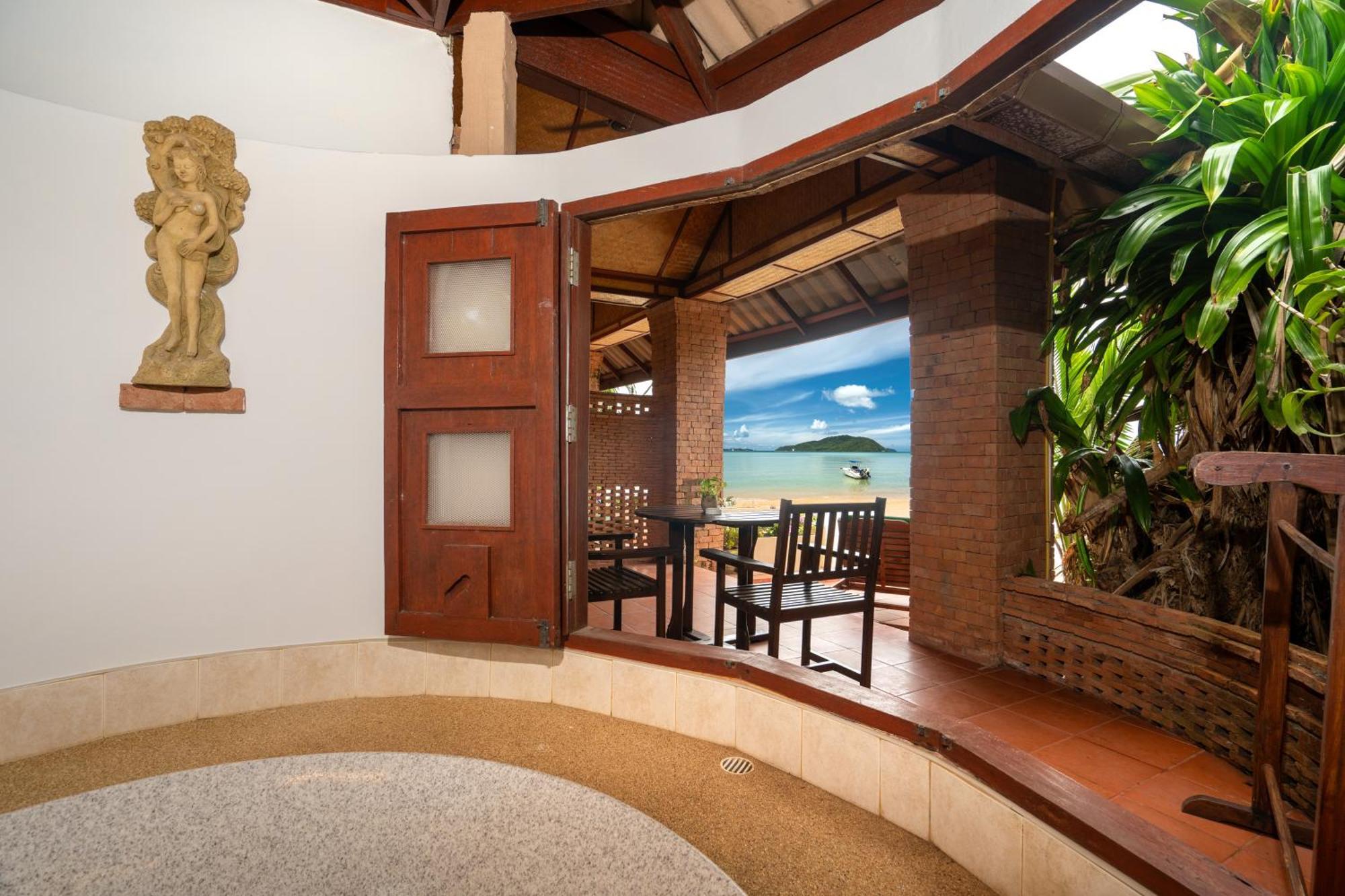 Friendship Beach Resort & Atmanjai Wellness Centre Rawai Eksteriør bilde